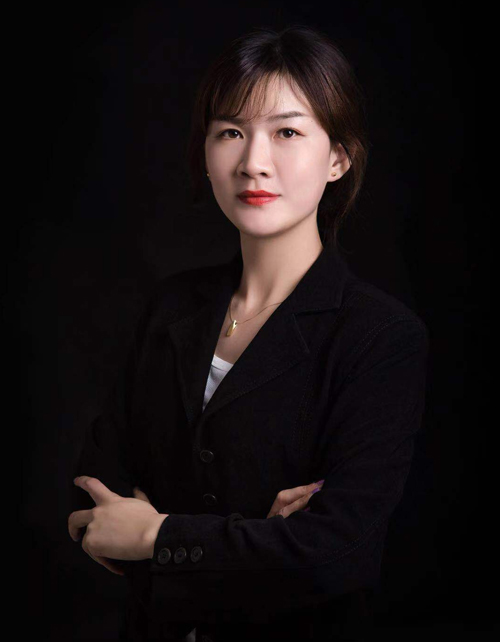 設(shè)計(jì)部經(jīng)理:劉楠